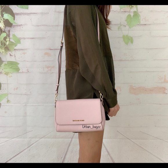 Michael Kors JS Item Med Convertible Pouchtte - Picture 3 of 8